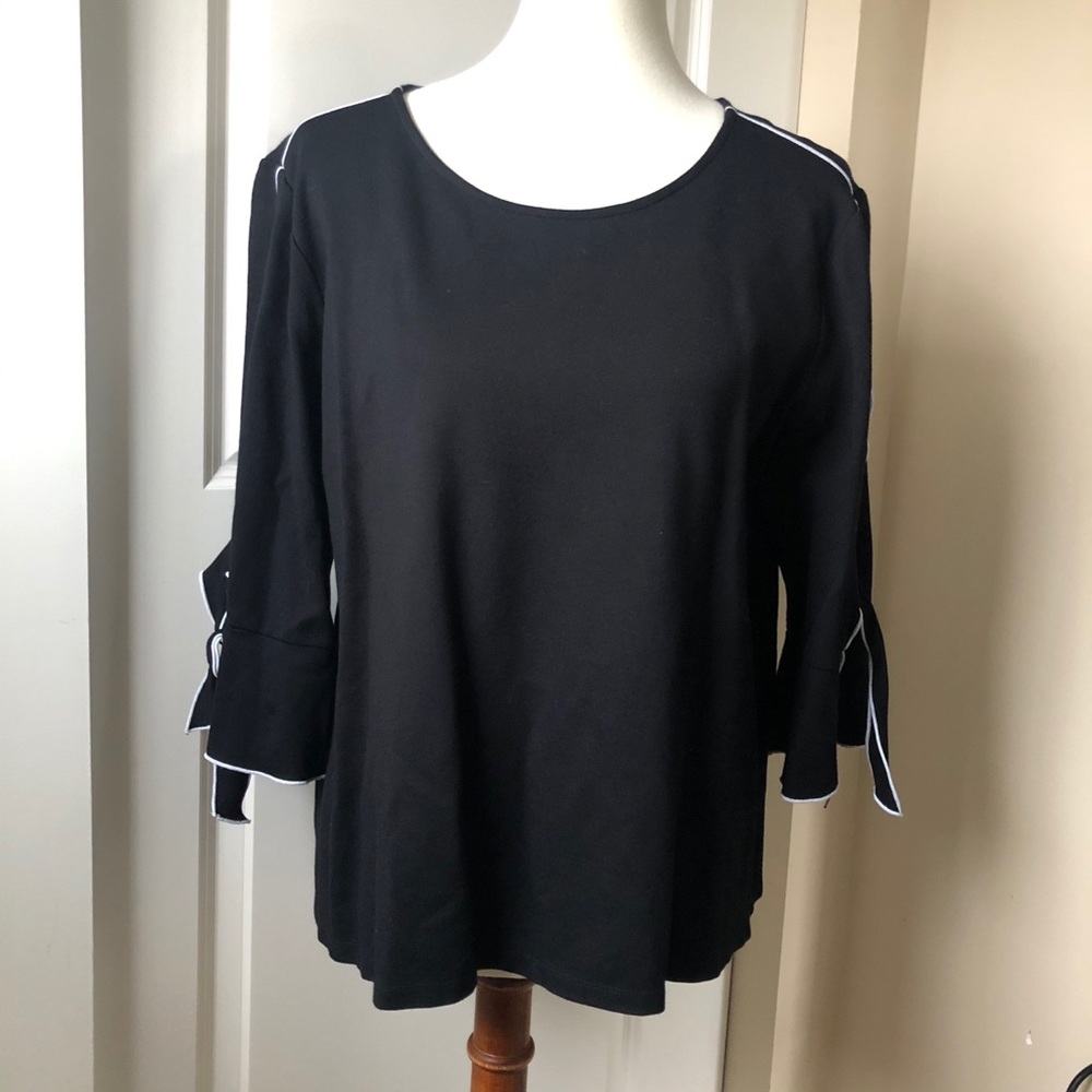 Alfani Gorgeous Black & White Top